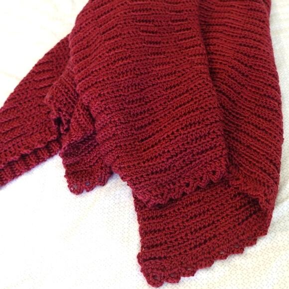 An AUTUMN GARNET HUG Crochet Baby Afghan Blanket - Picture 6 of 11